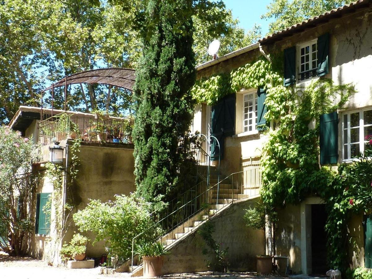 Les Gites Du Domaine De Rhodes Avignon Kültér fotó