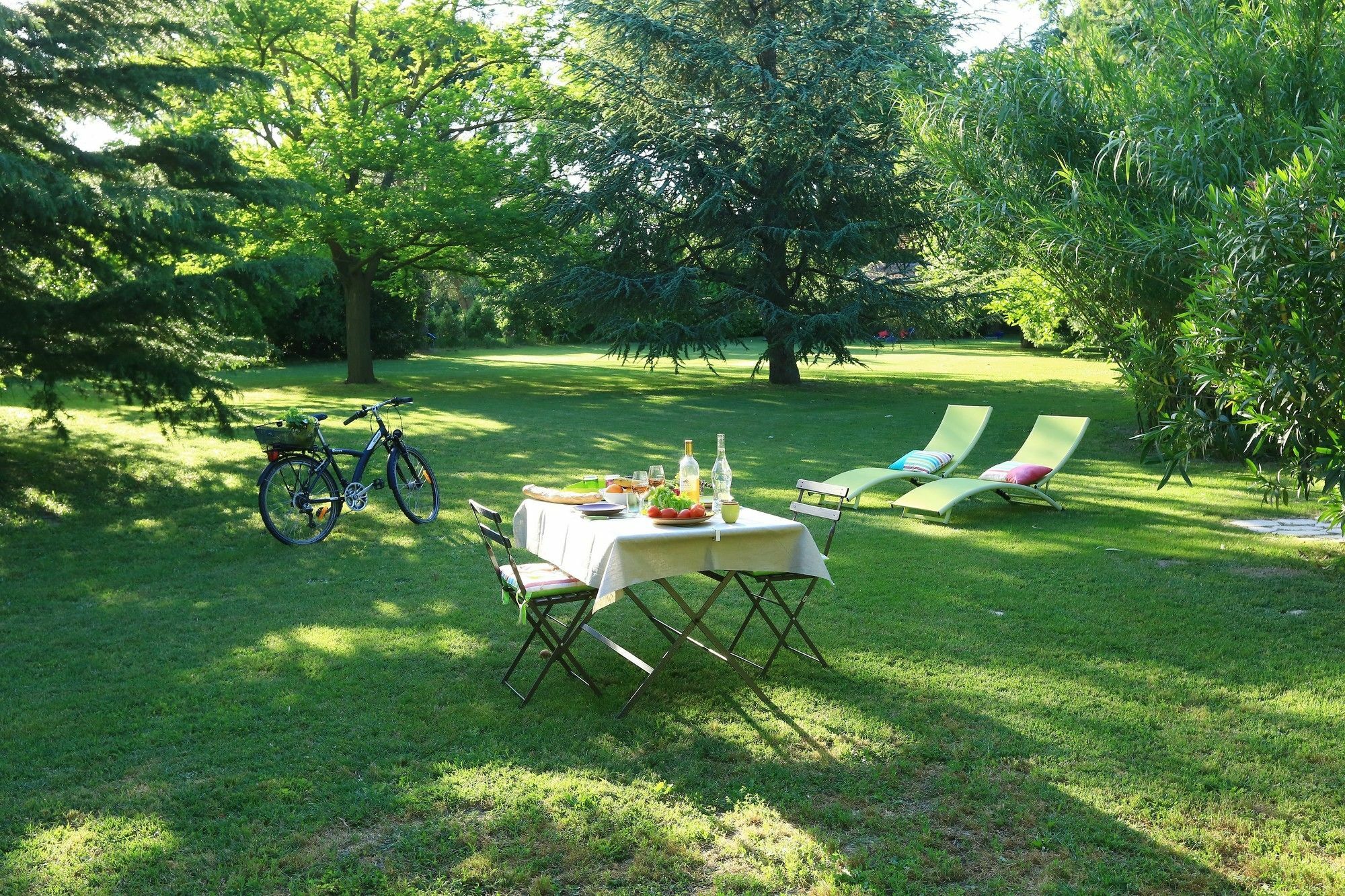 Les Gites Du Domaine De Rhodes Avignon Kültér fotó